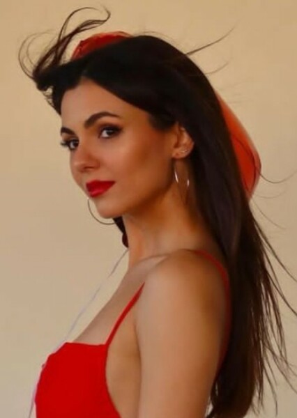 Victoria Justice photo