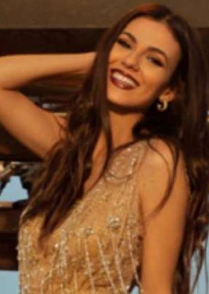 Victoria Justice photo