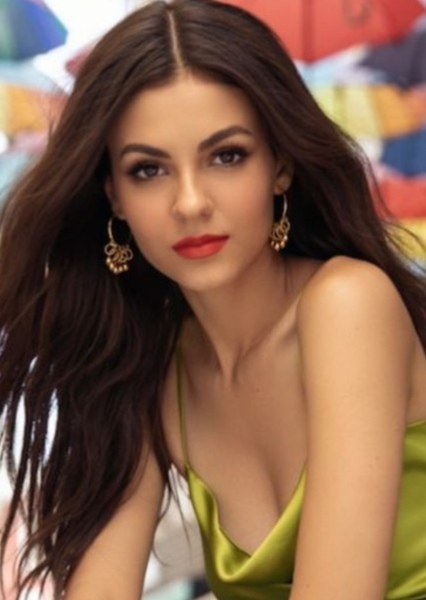 Victoria Justice photo