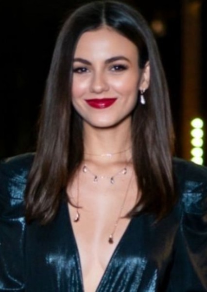 Victoria Justice photo
