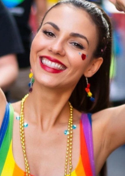 Victoria Justice photo
