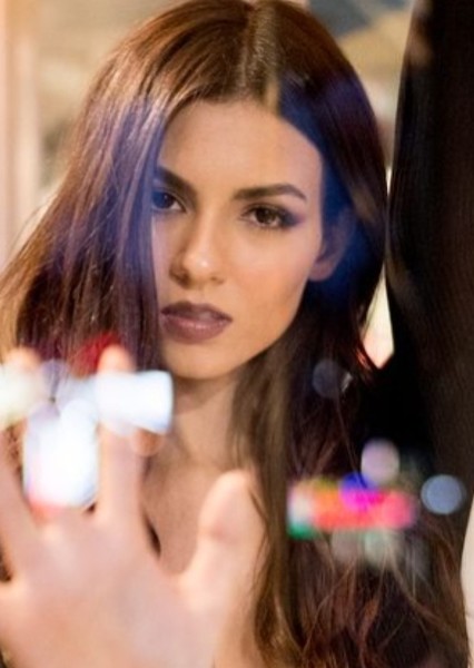 Victoria Justice photo