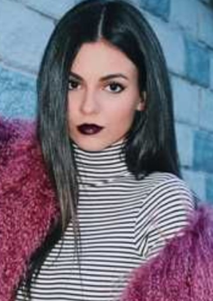 Victoria Justice photo