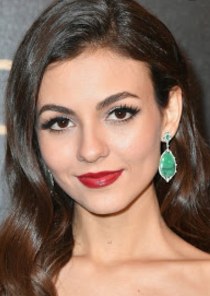 Victoria Justice photo