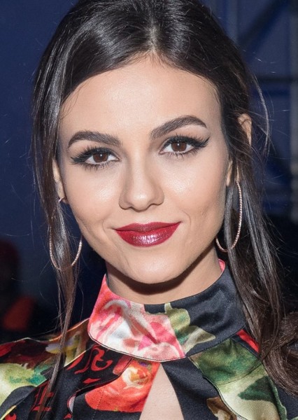 Victoria Justice photo