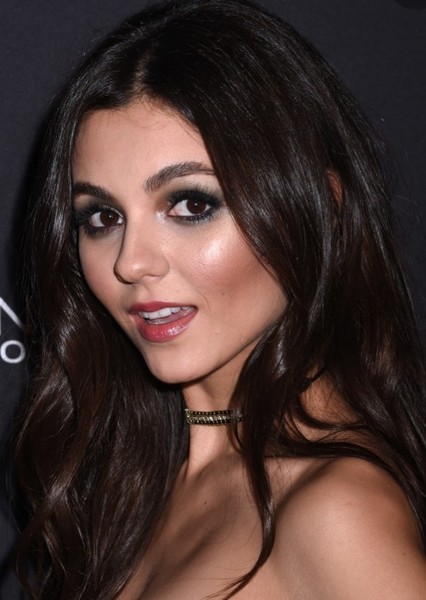Victoria Justice photo