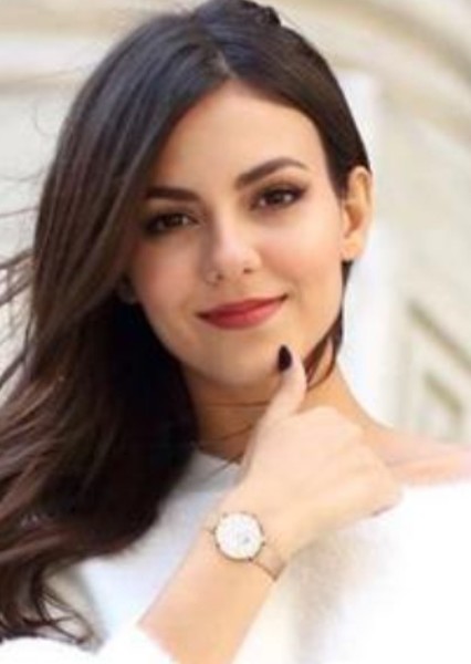 Victoria Justice photo