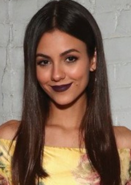 Victoria Justice photo