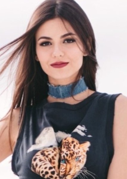 Victoria Justice photo