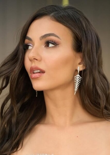 Victoria Justice photo
