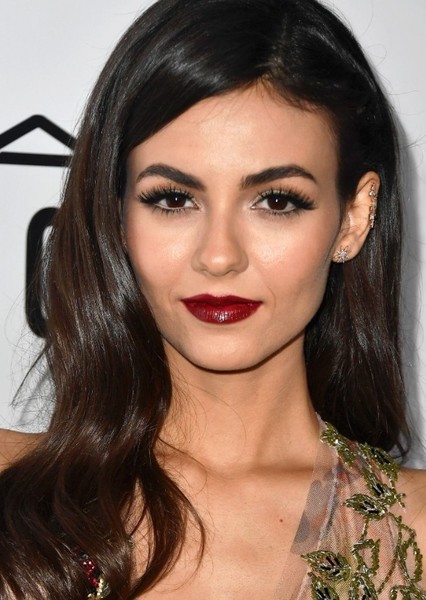 Victoria Justice photo