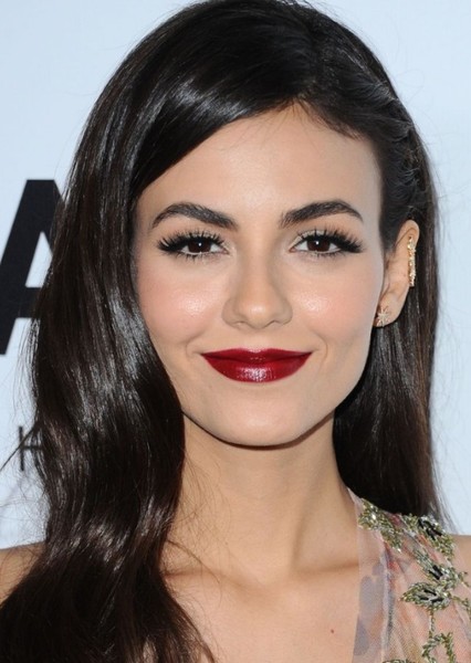 Victoria Justice photo
