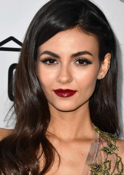 Victoria Justice photo