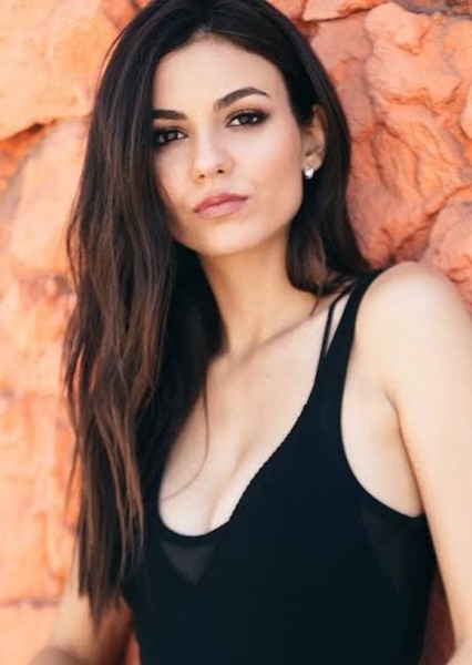 Victoria Justice photo
