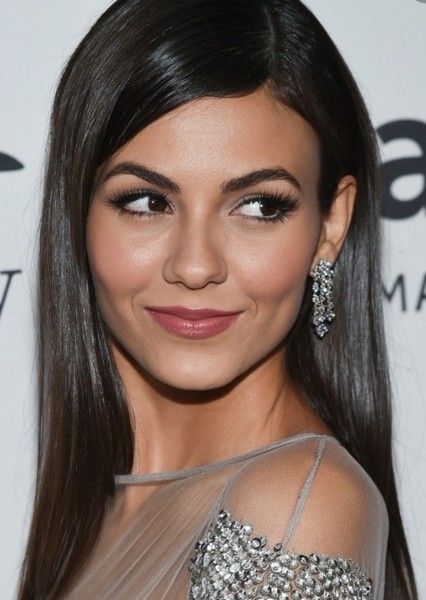 Victoria Justice photo