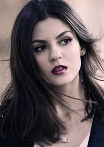 Victoria Justice photo