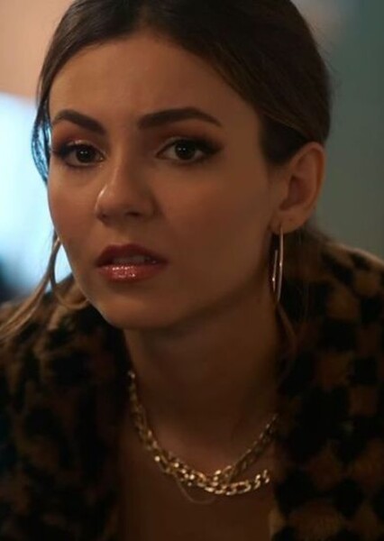 Victoria Justice photo