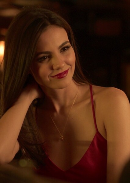 Victoria Justice photo