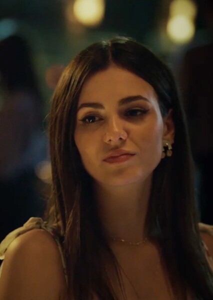 Victoria Justice photo