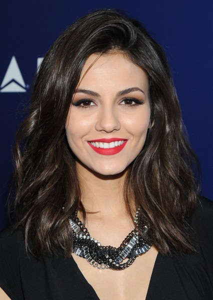 Victoria Justice photo