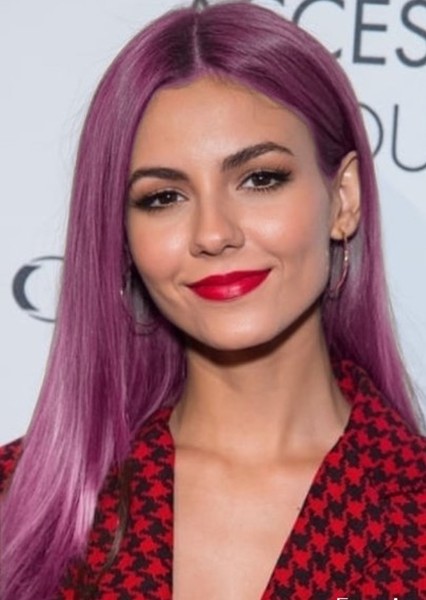 Victoria Justice photo