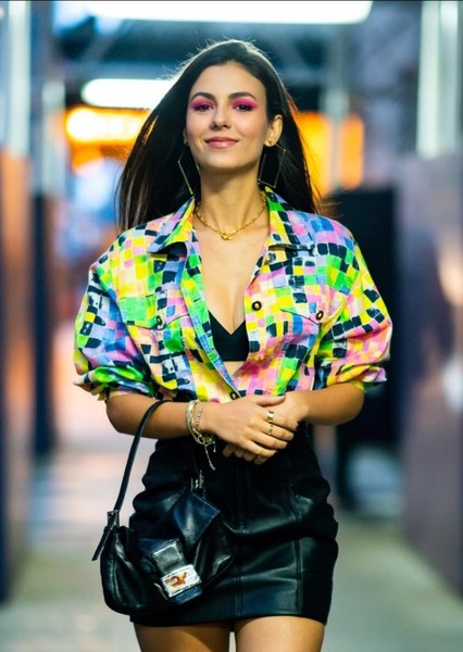 Victoria Justice photo