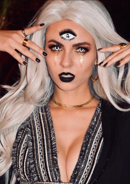 Victoria Justice photo