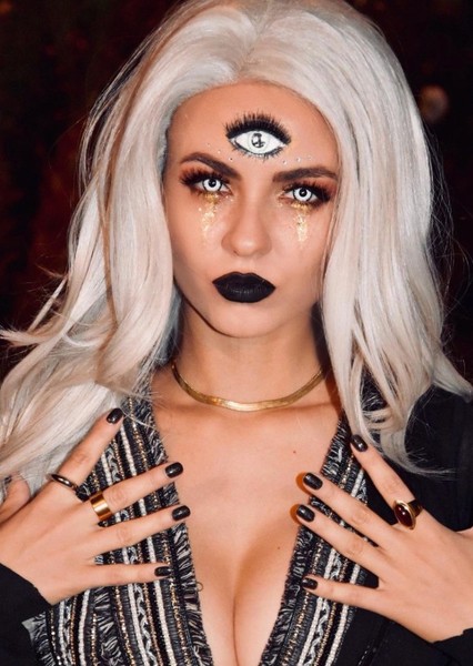 Victoria Justice photo