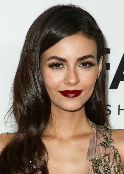 Victoria Justice photo