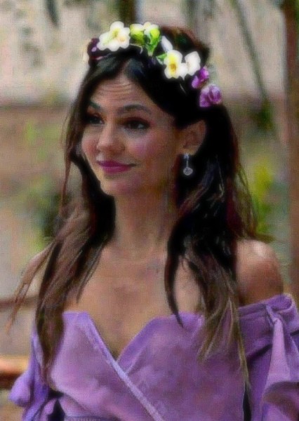 Victoria Justice photo