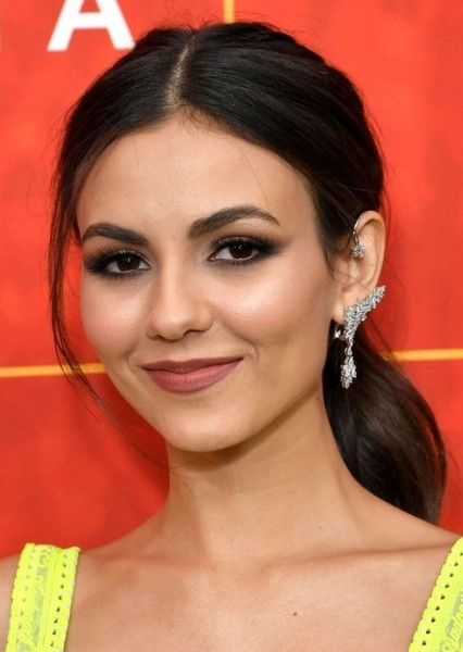 Victoria Justice photo