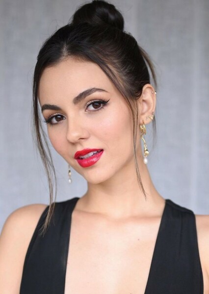 Victoria Justice photo