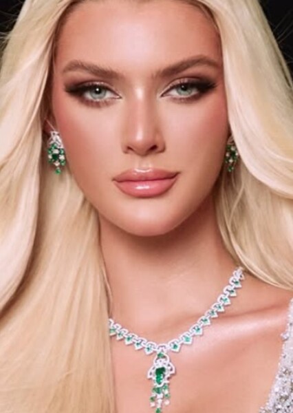 Victoria Kjær Theilvig photo