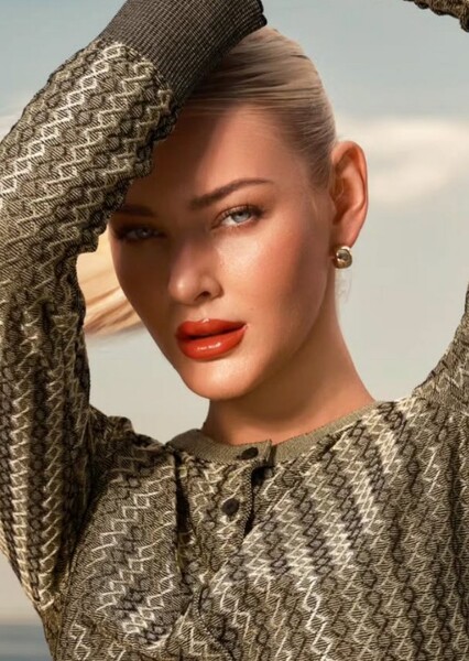 Victoria Kjær Theilvig photo