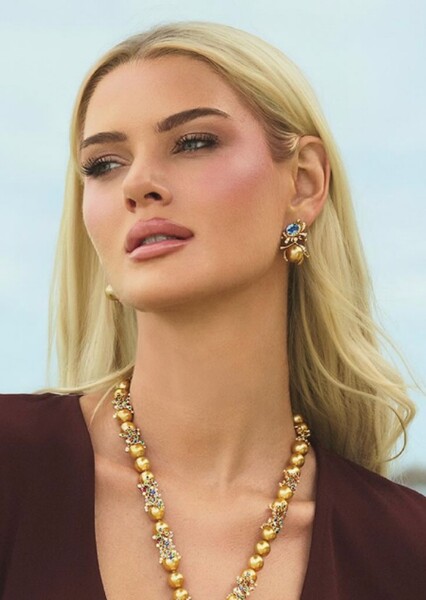Victoria Kjær Theilvig photo