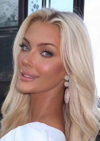 Victoria Kjær Theilvig photo