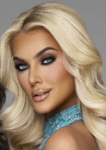Victoria Kjær Theilvig photo