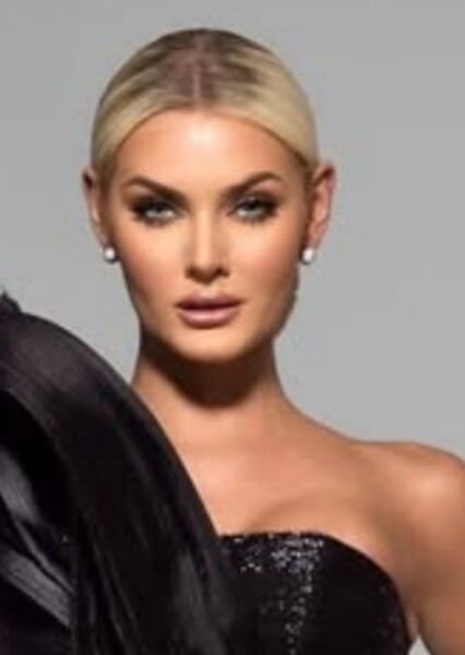 Victoria Kjær Theilvig photo