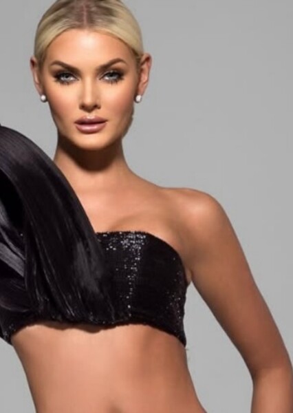 Victoria Kjær Theilvig photo