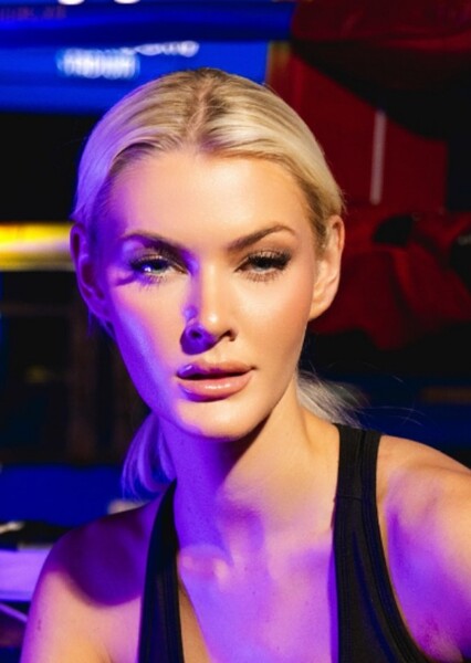 Victoria Kjær Theilvig photo