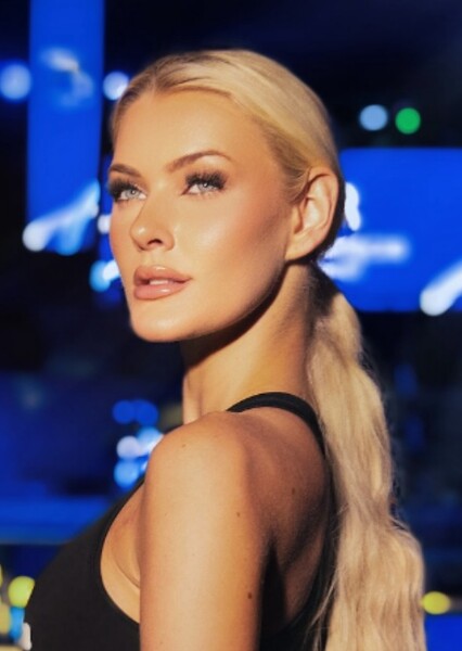 Victoria Kjær Theilvig photo