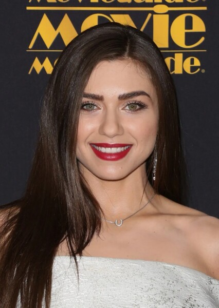 Victoria Konefal photo