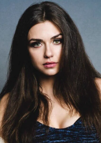 Victoria Konefal photo
