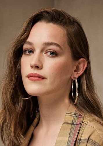 Victoria Pedretti photo