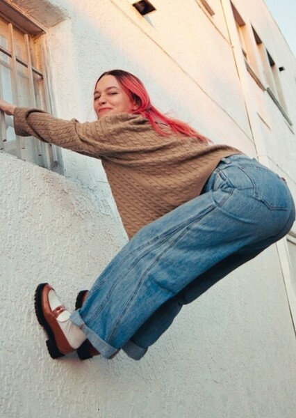 Victoria Pedretti photo