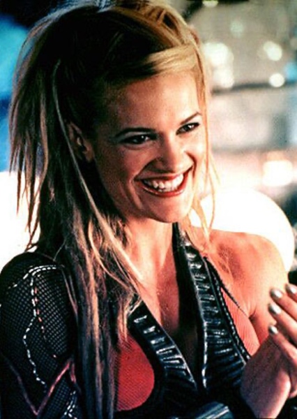 Victoria Pratt photo