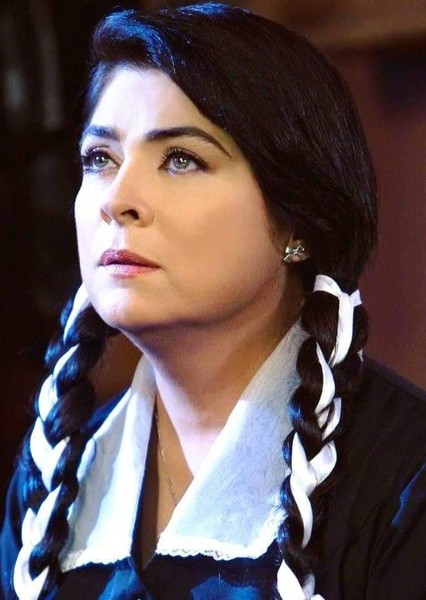 Victoria Ruffo photo