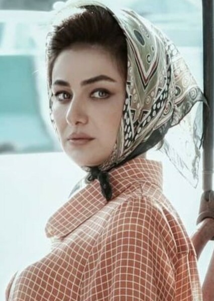 Vida Javan photo