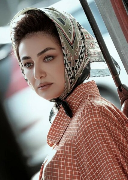 Vida Javan photo