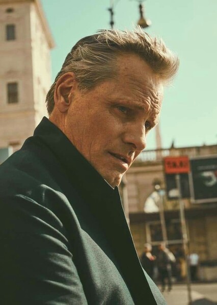 Viggo Mortensen photo